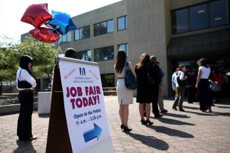 Tỷ lệ thất nghiệp Mỹ giảm xuống mức thấp nhất trong 8 năm