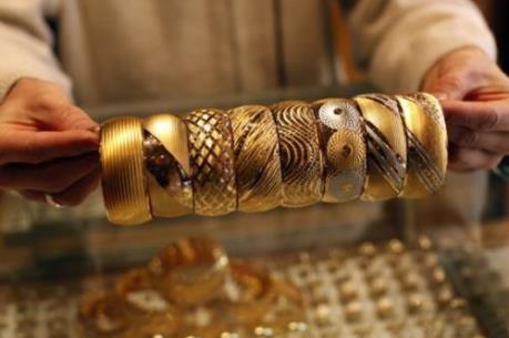 Giá vàng chạm mức cao nhất kể từ tháng 6/2015