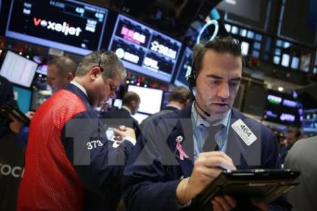 Phố Wall biến động trái chiều sau phát biểu của Chủ tịch Fed