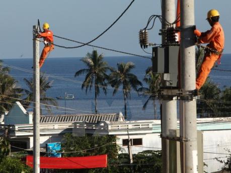 Hơn 10.800 tỷ đồng đưa điện về vùng sâu, vùng xa và hải đảo