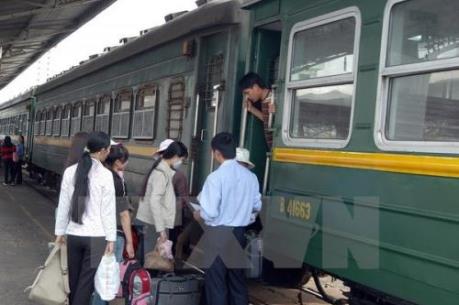 Lập tổ công tác xem xét thủ tục đầu tư 160 toa xe lửa đã qua sử dụng của Trung Quốc