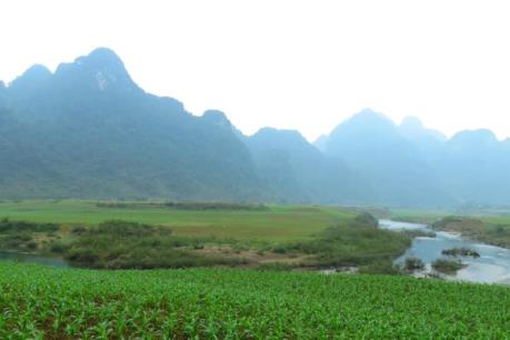 Việt Nam giới thiệu những địa điểm bấm máy 2016