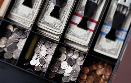 Dòng tiền tăng mạnh đẩy VN-Index vượt ngưỡng 565 điểm