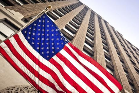 Kinh tế Mỹ phục hồi song vẫn đối mặt với những “trận gió ngược"