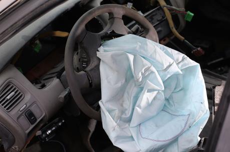 Takata "bóp méo" dữ liệu để che giấu lỗi túi khí