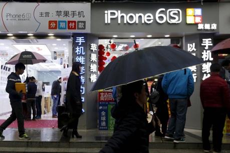 “Miếng bánh quốc tế” khiến Apple từ chối bẻ khóa Iphone