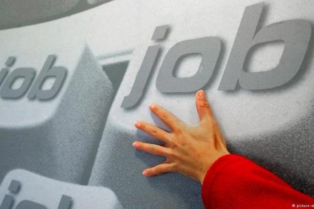 Pháp: Quỹ bảo hiểm thất nghiệp thâm hụt kỷ lục