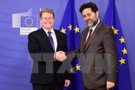 EU và Mỹ hy vọng kết thúc đàm phán về TTIP vào cuối năm nay