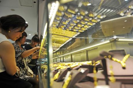 Giá vàng phiên đầu tuần tăng nhẹ