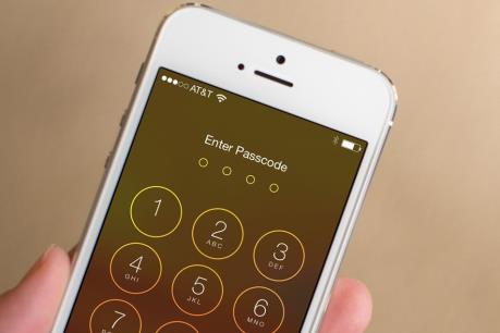 Tòa án Mỹ ủng hộ Apple trong vấn đề "bẻ khóa" iPhone