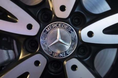 Mercedes bị "sờ gáy" do nghi ngờ gian lận khí thải