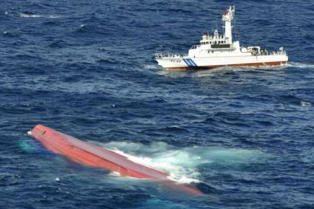 Hàn Quốc mở rộng tìm kiếm 6 thuyền viên Việt Nam mất tích