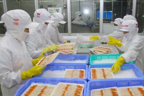 Giá dầu giảm tác động tích cực tới nhiều ngành