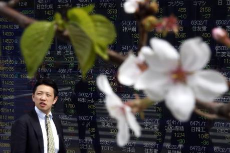 Màu xanh phủ khắp bản đồ chứng khoán châu Á