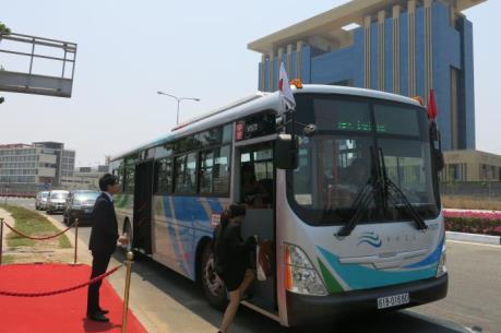 Khai trương 5 tuyến xe buýt phong cách Nhật Bản