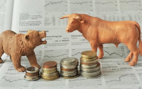 HAG và HNG bứt phá, VN-Index giằng co quanh ngưỡng 575 điểm