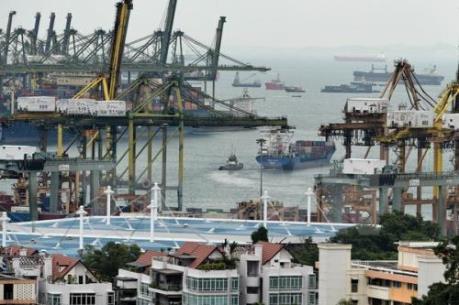 Lao động Singapore mất việc làm do kinh tế suy giảm