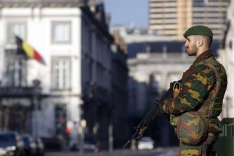 Bỉ tiêu diệt một nghi can khủng bố Paris