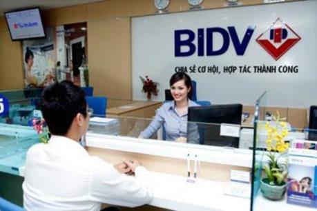 BIDV hỗ trợ 23 tỷ đồng cho 16 địa phương khắc phục hậu quả hạn, mặn