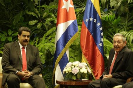 Cuba và Venezuela ký bản ghi nhớ cập nhật Hiệp định Hợp tác Toàn diện