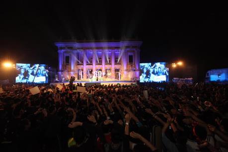 Giờ Trái đất 2016 tiết kiệm 451.000 kWh điện