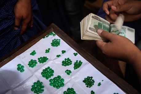 Ngọc bích, mặt hàng xuất khẩu tiềm năng của Myanmar