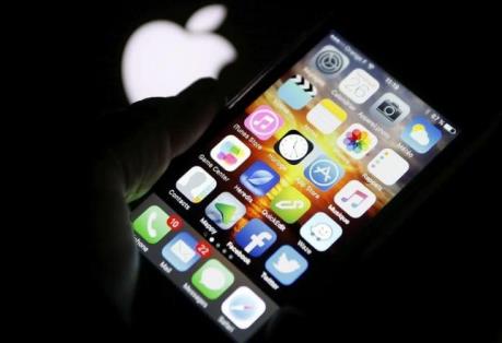 Chính phủ Mỹ đề nghị hoãn phiên sơ thẩm vụ "bẻ khóa" iPhone