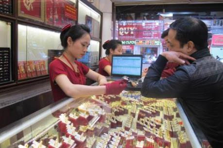 Giá vàng sáng 11/5 sát ngưỡng 34 triệu đồng/lượng