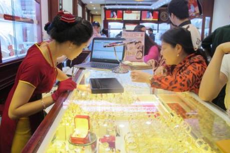 Giá vàng hôm nay 19/7 tăng nhẹ