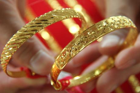 Giá vàng trong nước 25/3 tăng, giảm không đồng nhất