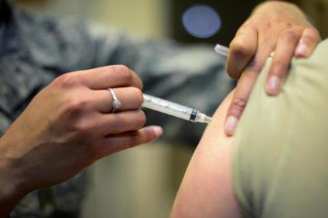 Italy yêu cầu bắt buộc tiêm phòng vaccine cho trẻ tới 16 tuổi