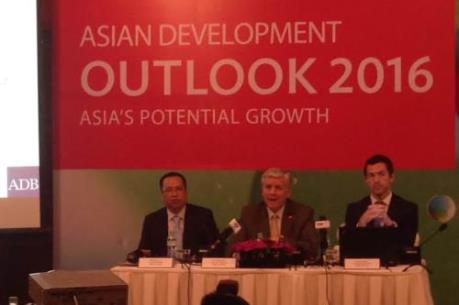 ADB: Tăng trưởng kinh tế Việt Nam sẽ duy trì mức 6,7% năm 2016