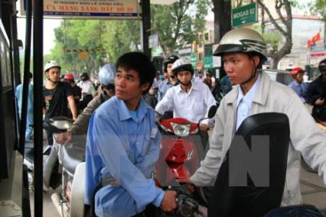 Bộ Tài chính chưa đề xuất tăng thuế bảo vệ môi trường với xăng dầu