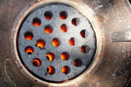 Hải Phòng: Một người chết, một người hôn mê do ngạt khí bếp than