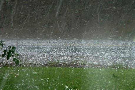 Dự báo thời tiết 6/4: Cảnh báo một số khu vực có nguy cơ tố lốc, mưa đá