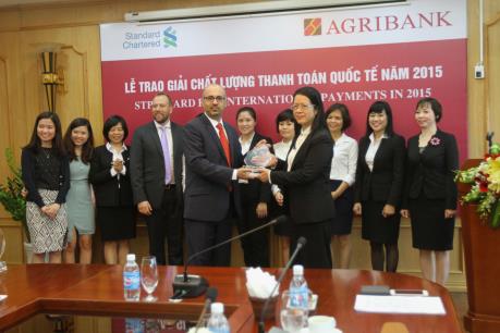 Agribank nhận giải thưởng Chất lượng Thanh toán Quốc tế năm 2015