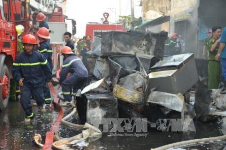 Quảng Ngãi: Cháy siêu thị điện máy, thiệt hại ban đầu hơn 10 tỉ đồng