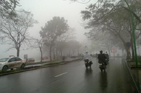 Dự báo thời tiết ngày mai: Mưa phùn vẫn tiếp diễn tại khu vực Đông Bắc bộ 