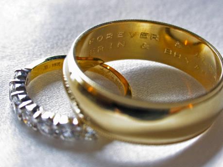 Giá vàng chiều 12/4 tăng mạnh trở lại