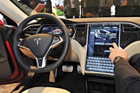 Công ty Trung Quốc chi hơn 1 tỷ USD mua công nghệ xe tự lái