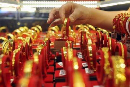 Giá vàng châu Á ngày 13/4 rời mức đỉnh của ba tuần