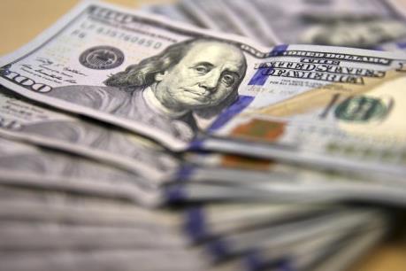 Đồng USD xuống giá so với đồng yen