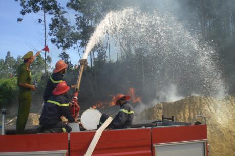 Đà Nẵng: Khống chế đám cháy gần khu Bảo tồn thiên nhiên Bà Nà