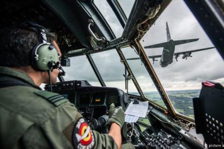 Tại sao chi tiêu quân sự thế giới tăng trở lại?