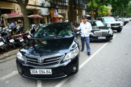 Bãi đỗ xe ngầm Hà Nội: Quy hoạch vẫn nằm trên giấy