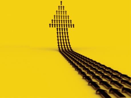 Chứng khoán sáng 25/4: Tiếp đà hưng phấn, VN-Index chạm ngưỡng 600 điểm