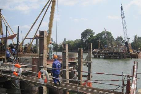 Nhiều hạng mục quan trọng của cầu Ghềnh đã định hình