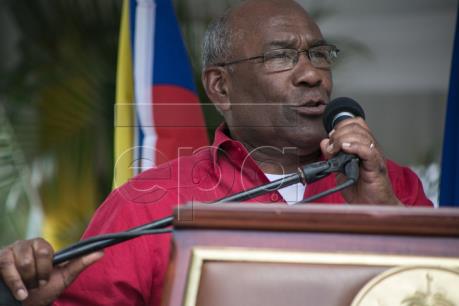 Venezuela giảm ngày làm việc của công chức để tiết kiệm điện