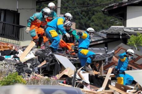 Nhật Bản: 12.000 nhà có thể đổ sụp sau động đất Kumamoto