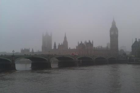 Hơn 40.000 người Anh chết sớm mỗi năm vì ô nhiễm không khí